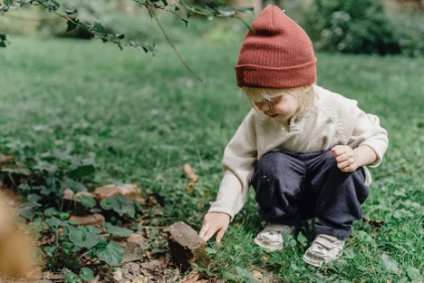 Four Major Reasons to Bring Your Child Closer to Nature