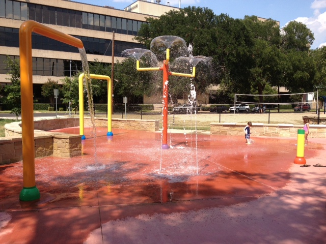 Popular splash pads in austin, texas