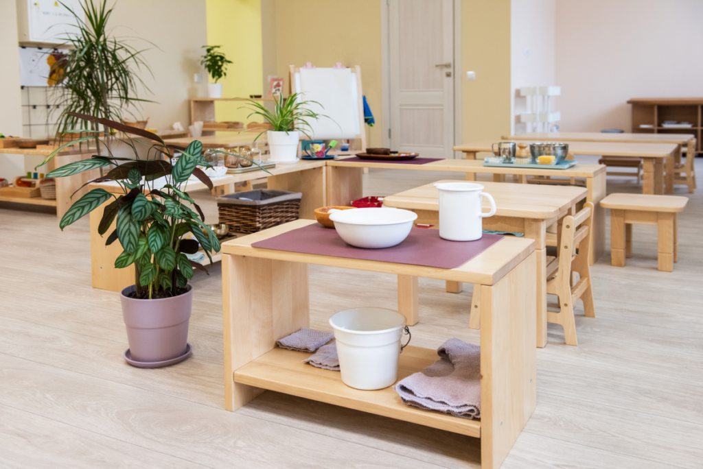 How Is a Montessori Classroom Set Up?